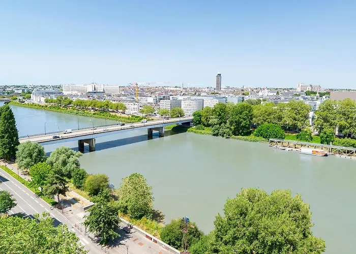 Loire Enchantee - Appt Sur L'ile De Lägenhet *